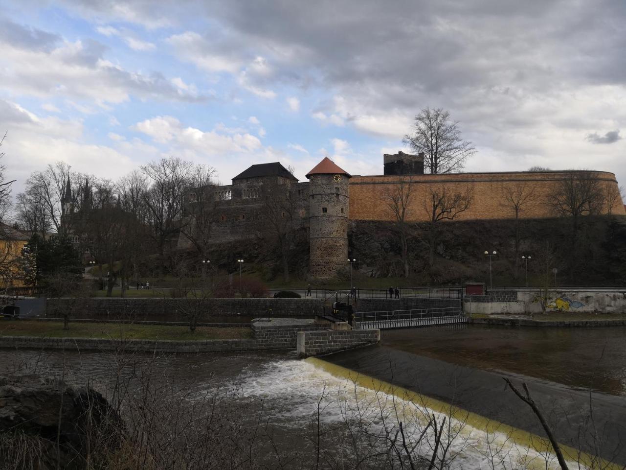 Penzion Cafe Na Svahu Хеб Екстериор снимка