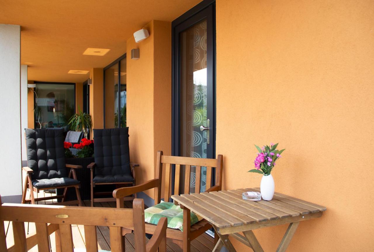 Penzion Cafe Na Svahu Хеб Екстериор снимка